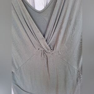 Tahari T Deep V Neck SzL Sleeveless Knot Front Sage Green Front/Back Reversible